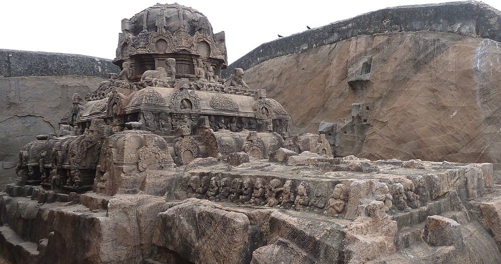 Kalugumalai travel image