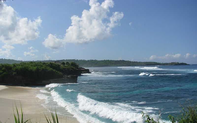 Waves at Dream Beach, Nusa Lembongan