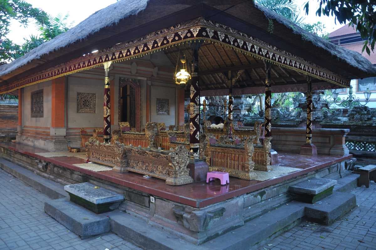 Ubud Palace travel image