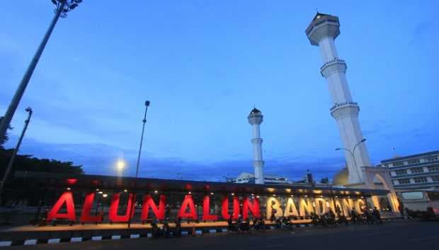 Bandung travel image