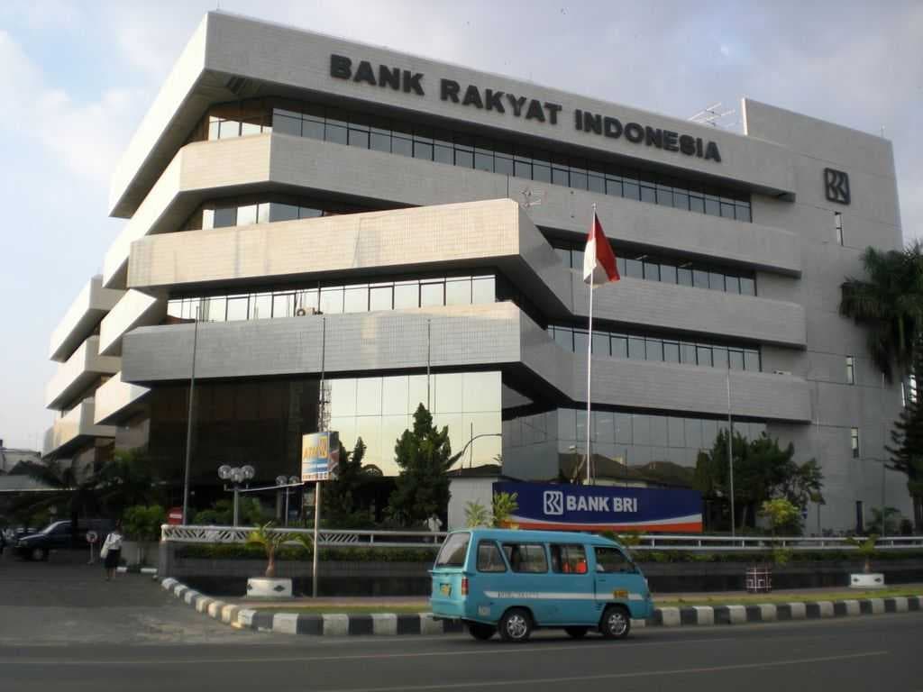 Bank Rakyat Indonesias Makassar Branch Office, one of the largest banks operated in the city.
