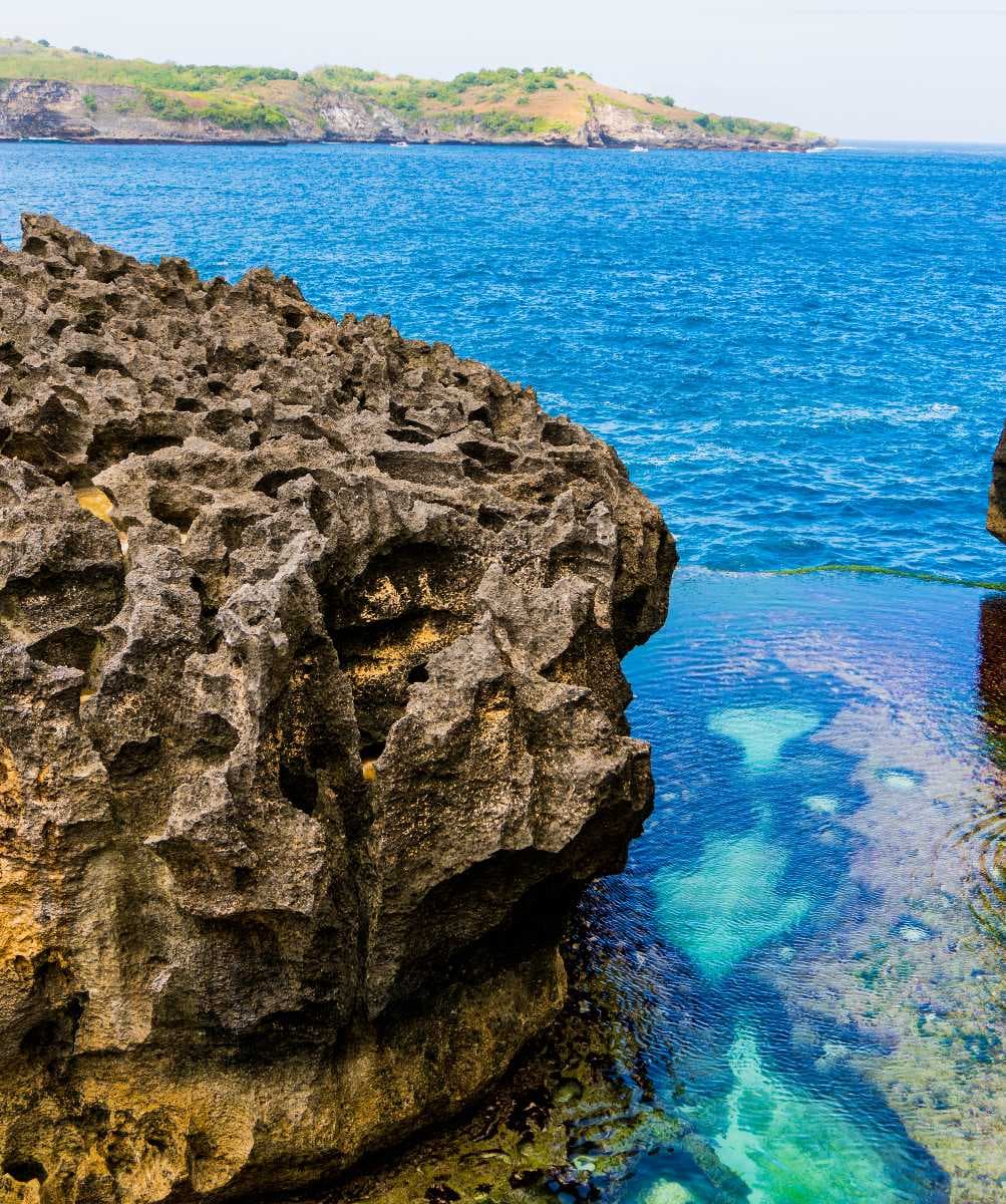 Angel's Billabong - Beautifully Framed by Rock Cliffs & An Arch