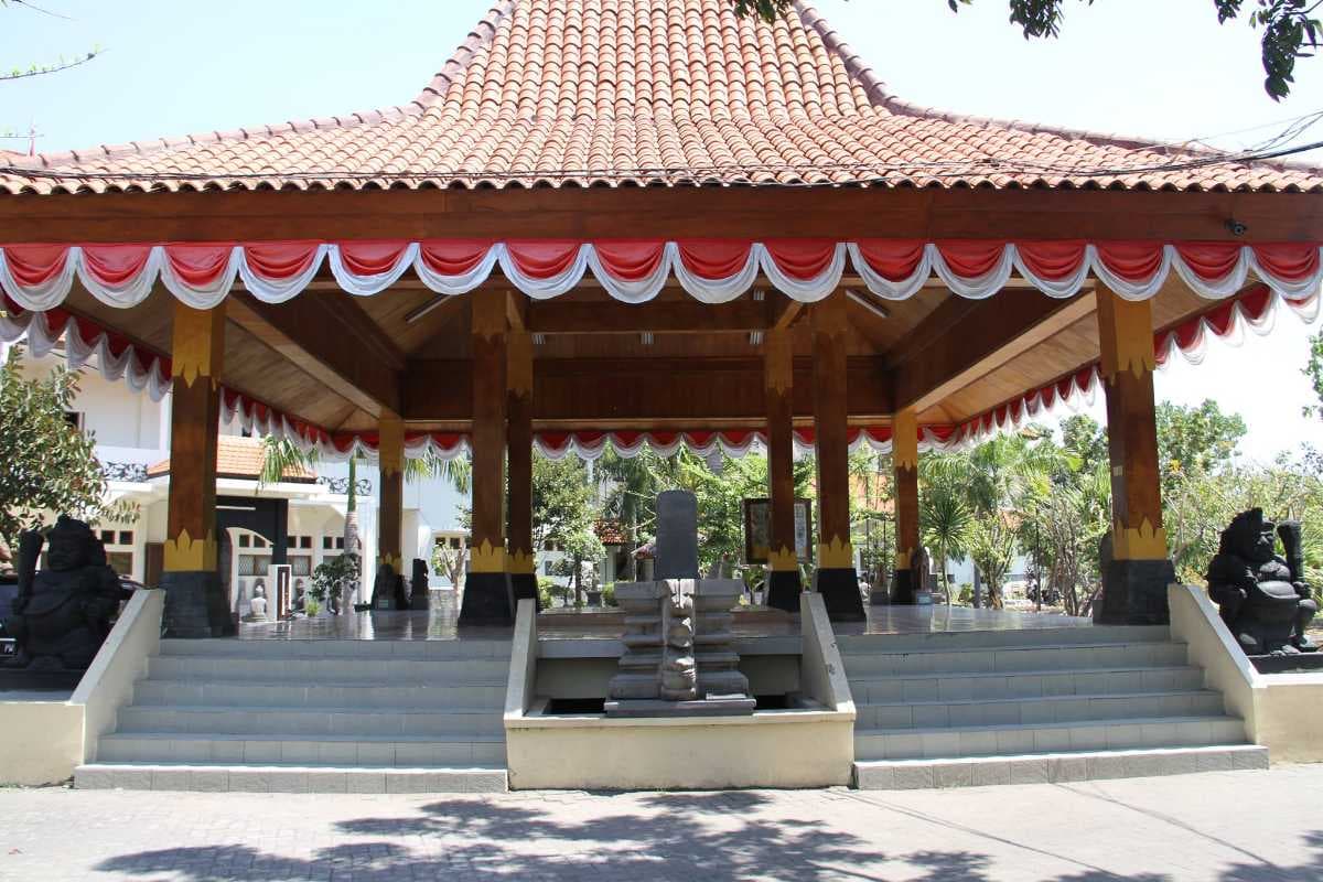 Museum Mpu Tantular - Also Known as State Museum of Surabaya
