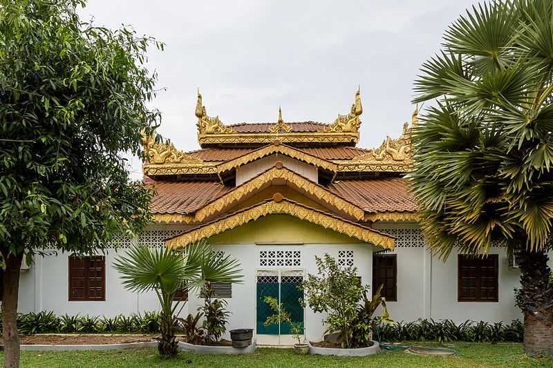 The main temple building