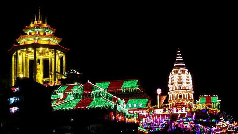 Kek Lok Si Temple during Chinese New Year