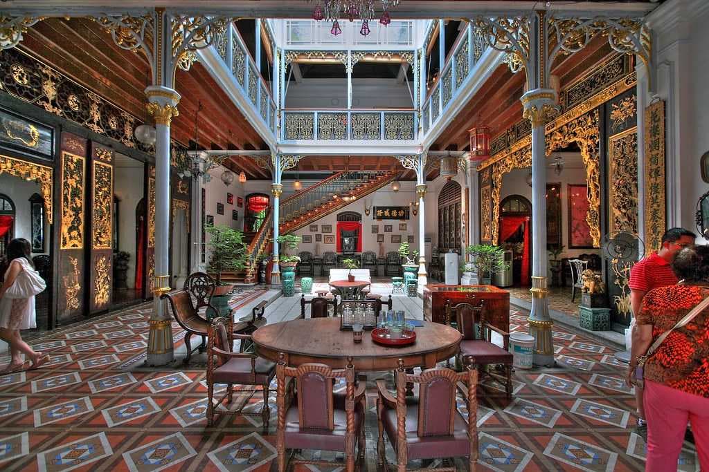The grand mansion from the inside