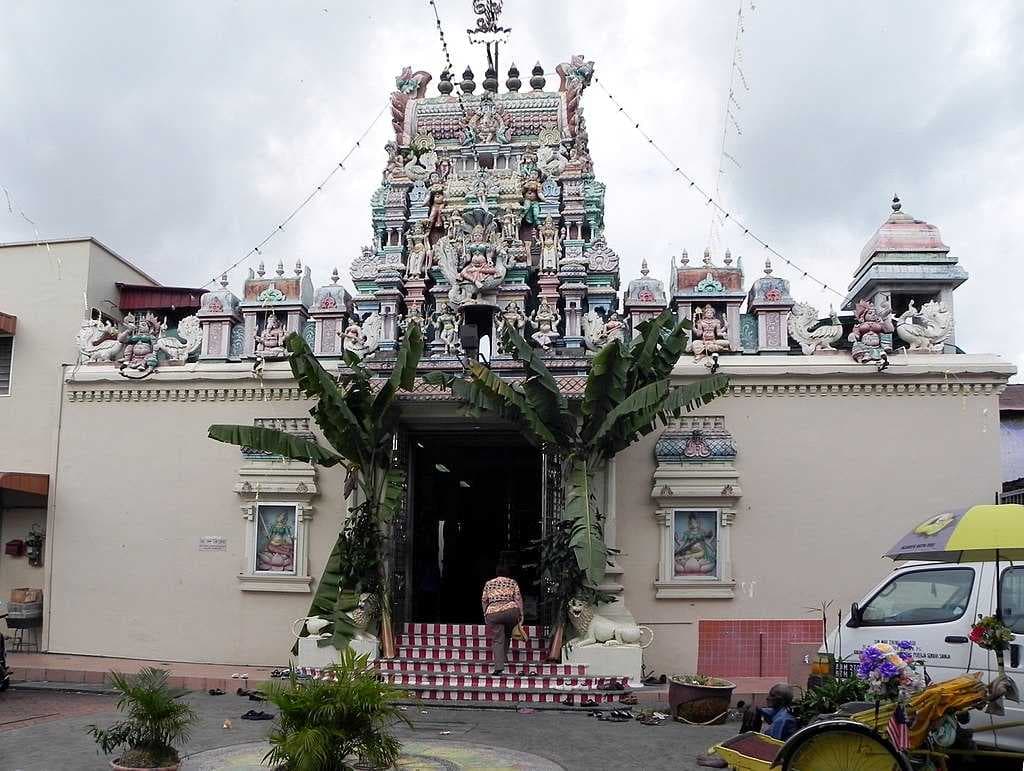 The Sri Mahamariamman Temple is the oldest Hindu temple in Penang.