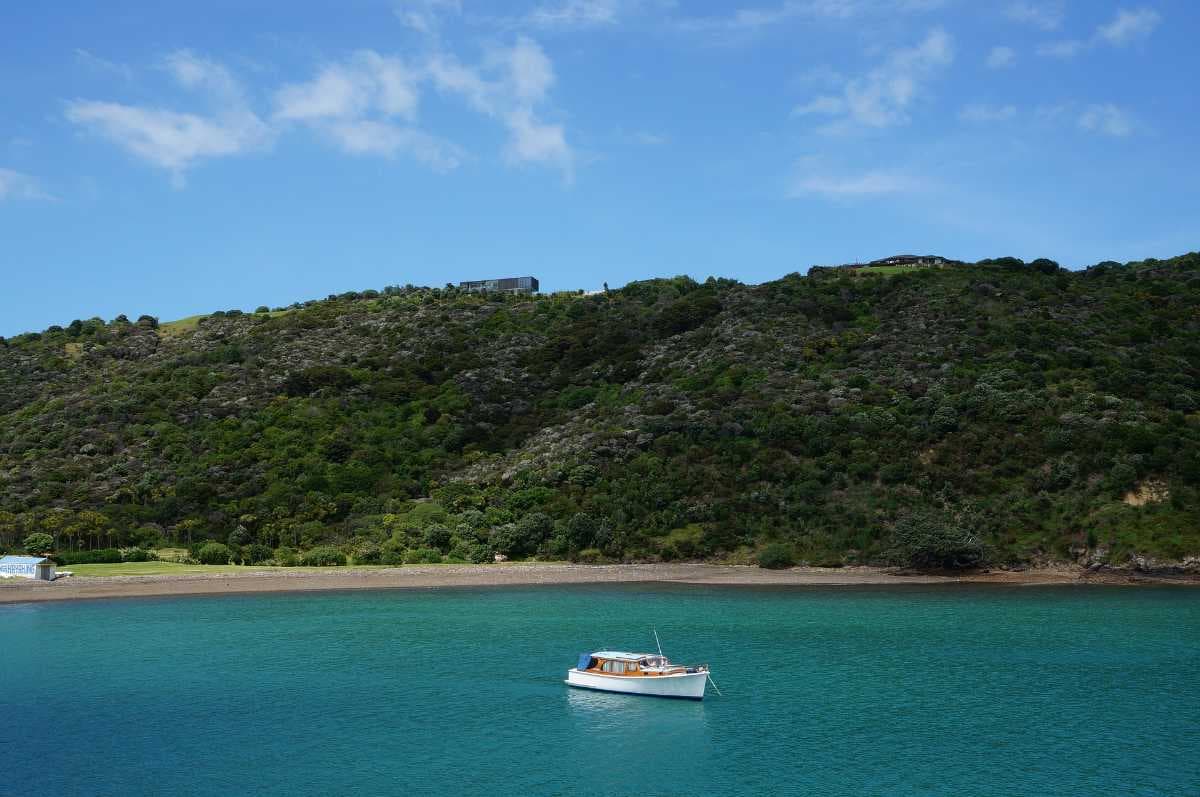 picture of cathedral cove