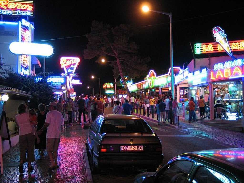 Nightlife in Albufeira