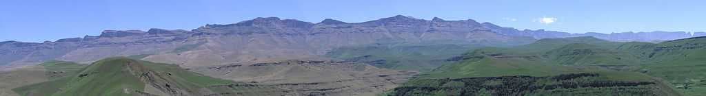 Panorama of the Giant's Castle region
