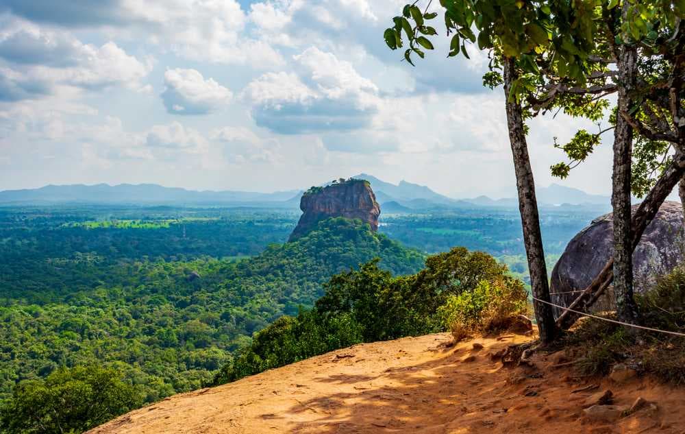 Hiking in Pidurangala Rock