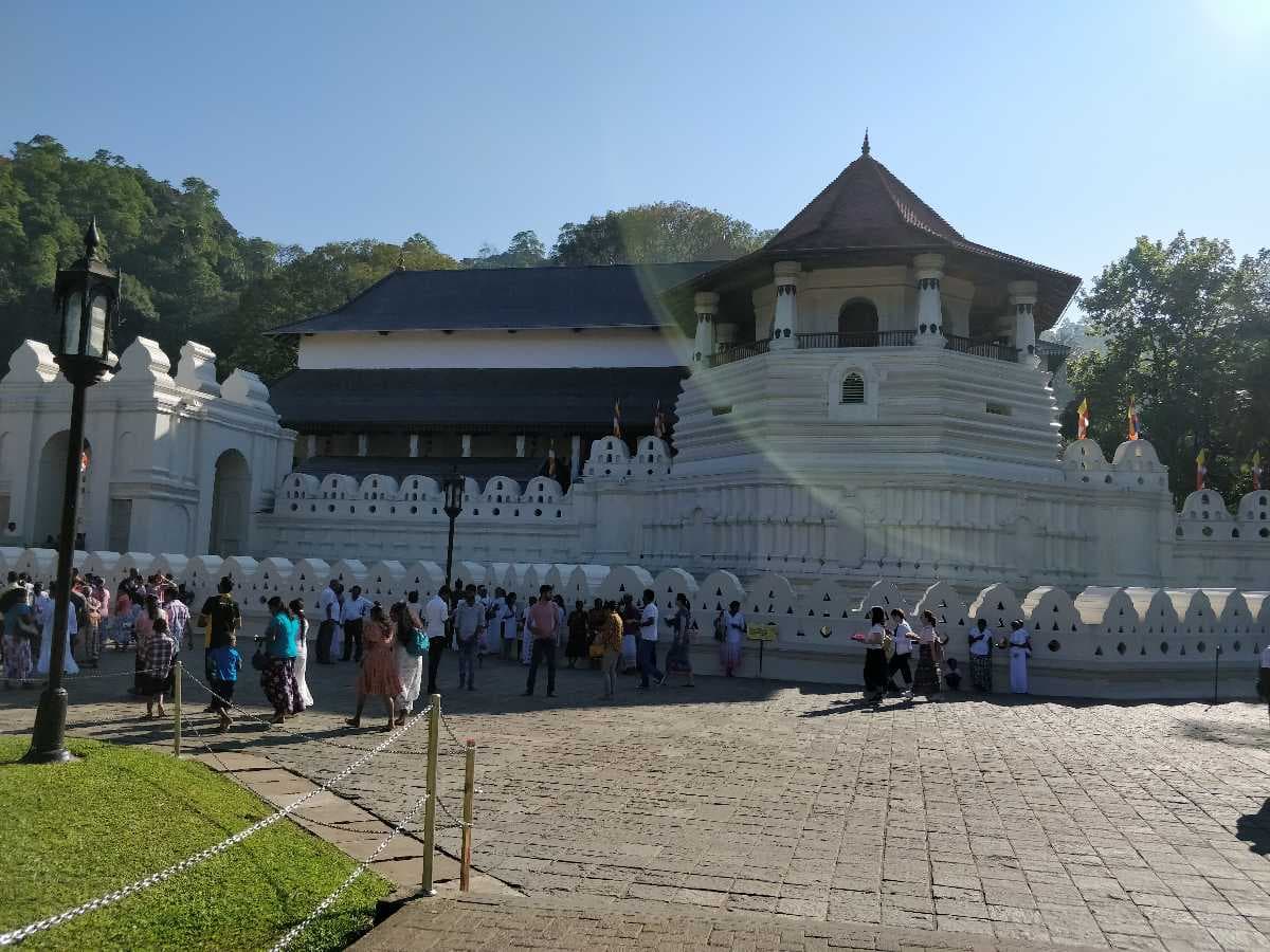 Temple of the Sacred Tooth Relic travel image
