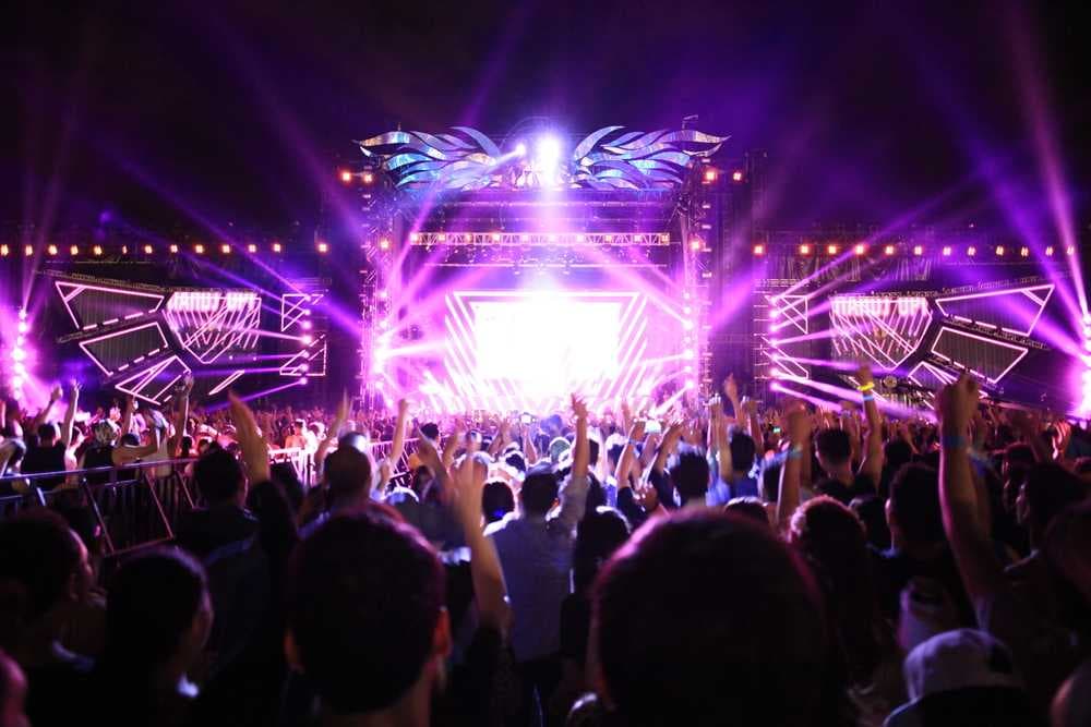 Thailand is famous for its vibrant nightlife, particularly in cities like Bangkok, Pattaya, and Phuket. The bustling streets come alive after dark with an array of bars, clubs, and entertainment venues catering to various tastes.