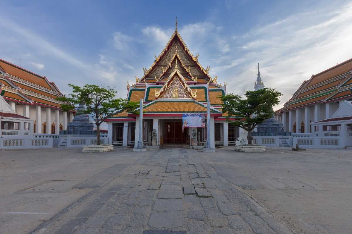 Wat Kalayanamitr travel image