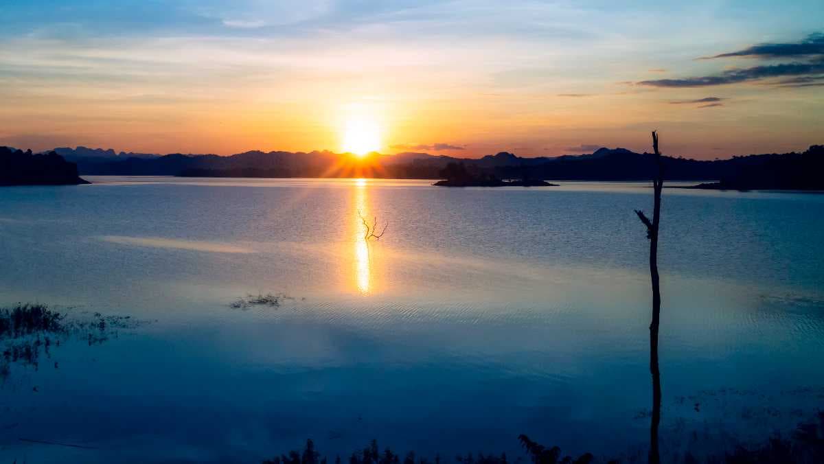 Pom Pee View Point - To Enjoy the Scenic Beauty of Khao Laem NP