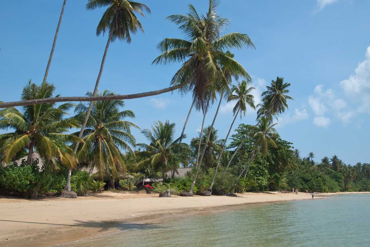 Take a day trip to the beautiful island of Koh Yuak