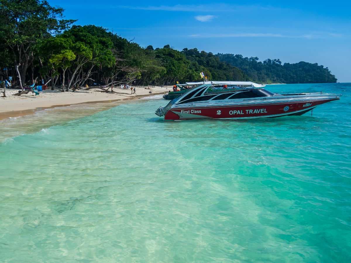 Boat Tours in Koh Rok Island