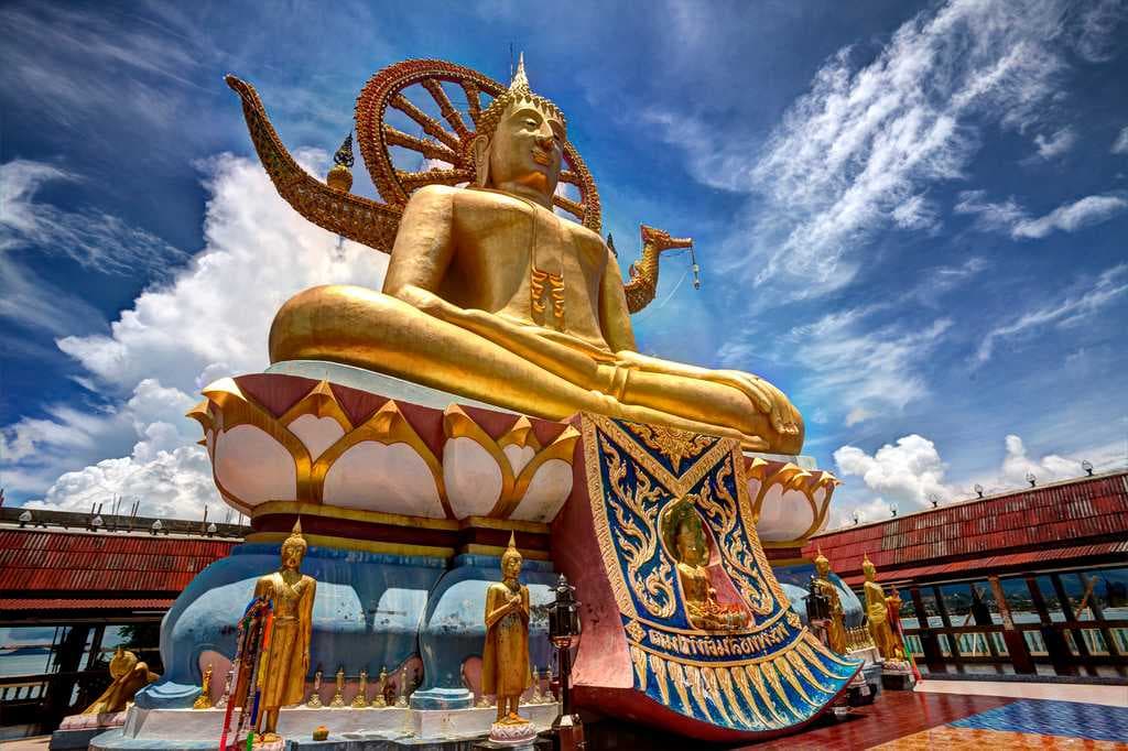 Wat Phra Yai travel image