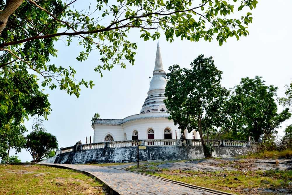 Historic Phra Chudadhuj Palace, Koh Si Chang