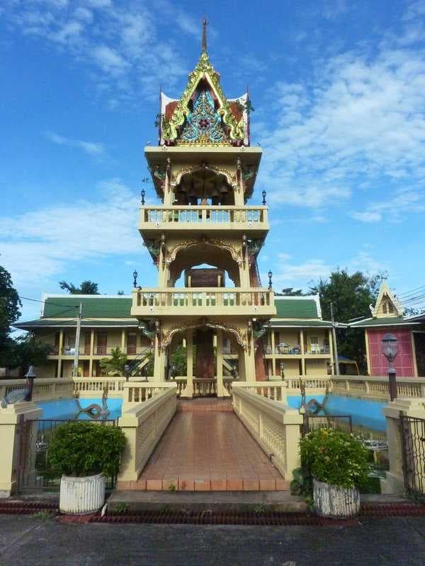 Entrance of Wat Pho Chai, Nong Khai