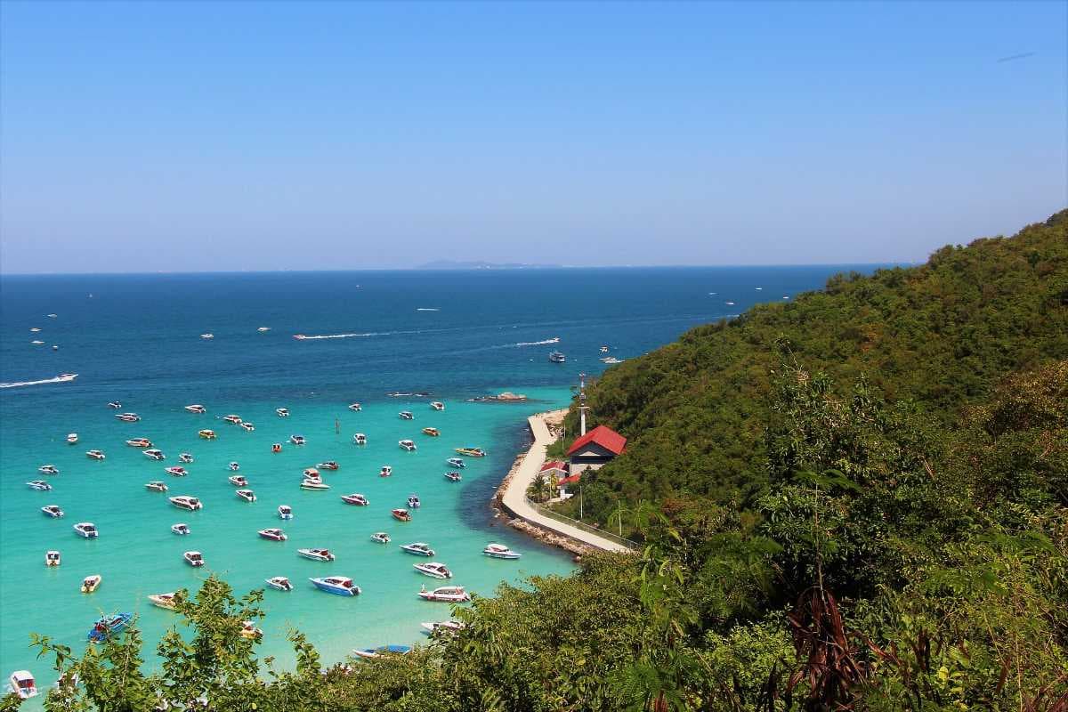 Koh Larn (Koh Lan) - Situated in North-East of Pattaya