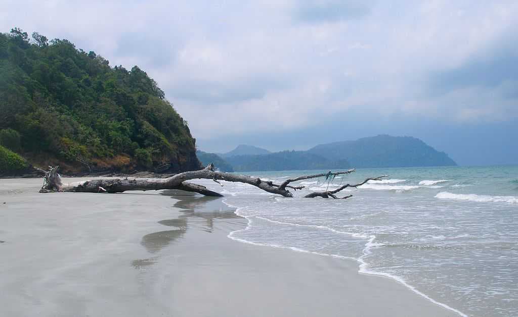 Koh Tarutao west coast