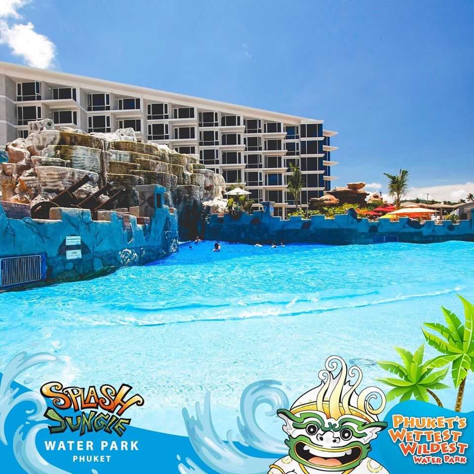 Splash Food Zone at Splash Jungle Water Park, Phuket