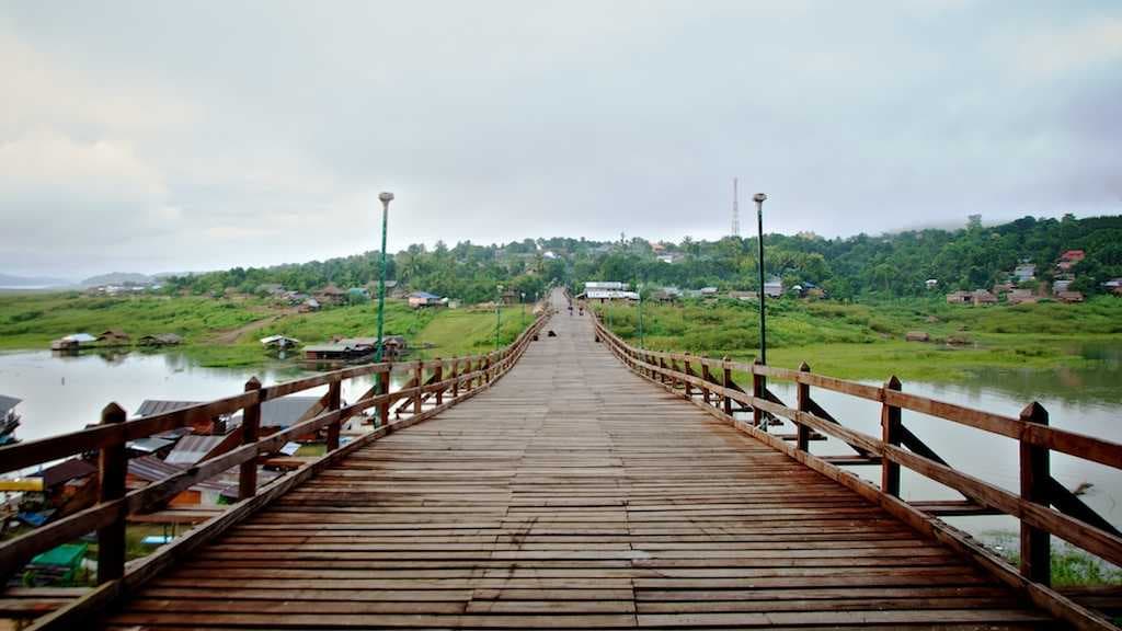 Saphan Mon