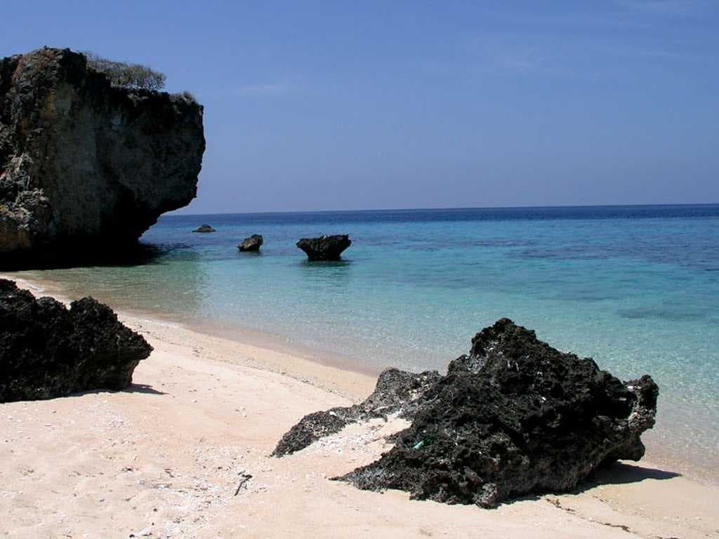 Com Beach, East Timor