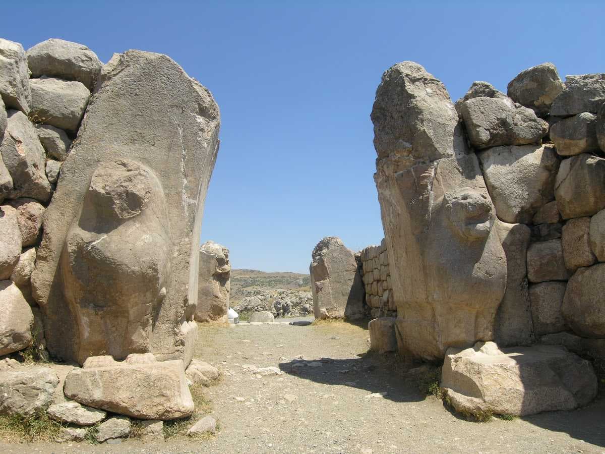 Hattusha from the Eyes of a Traveler