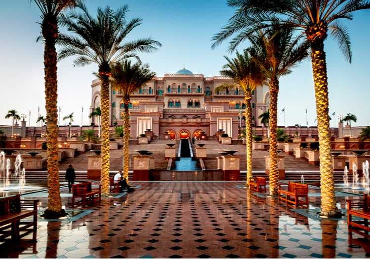Emirates Palace - Cultural Hub in Abu Dhabi