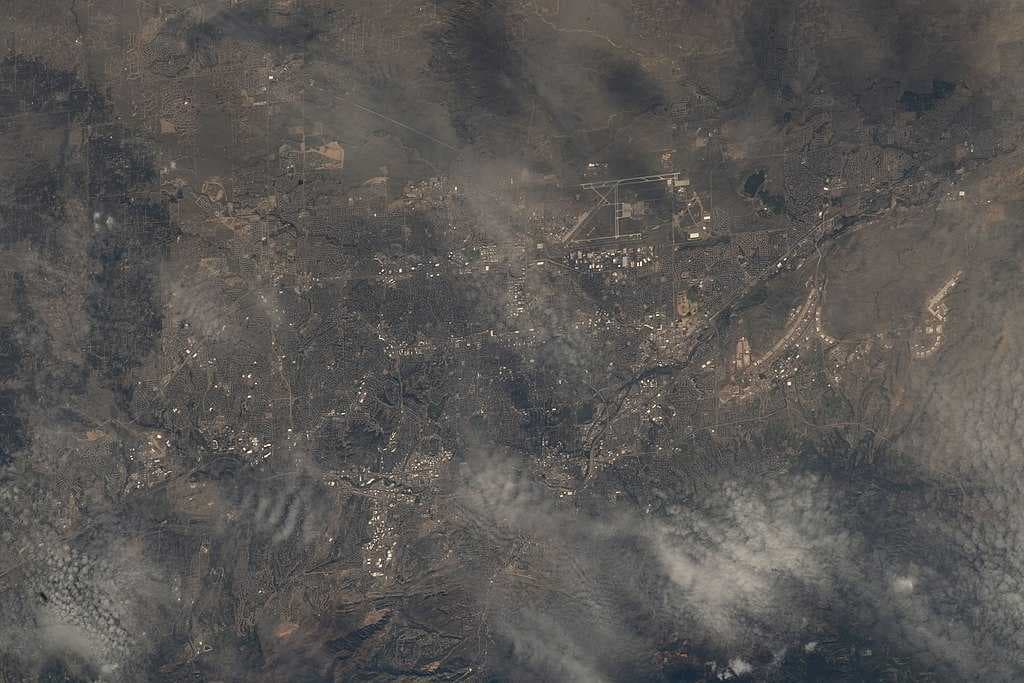 Colorado Springs travel image