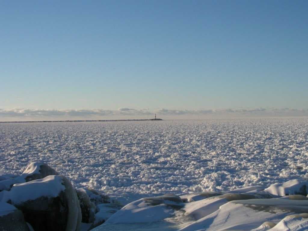 Lake Erie in winter