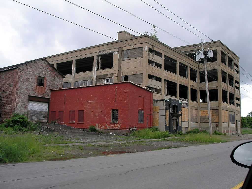 Abandoned industrial building within "Chemical Row" in Niagara Falls