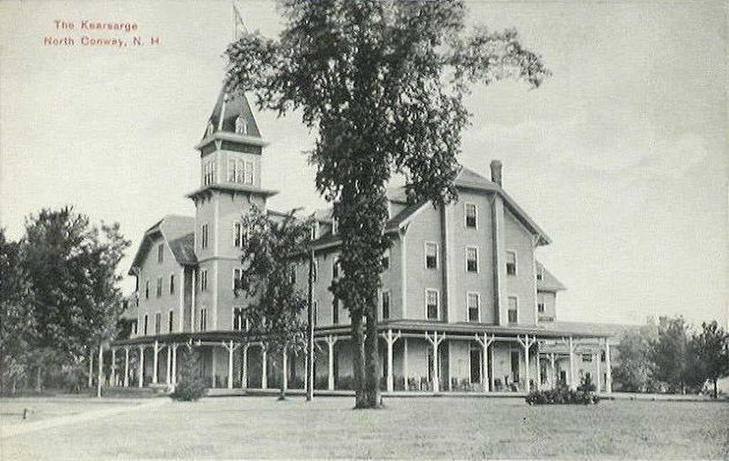 The Kearsarge House c. 1910, an early grand hotel