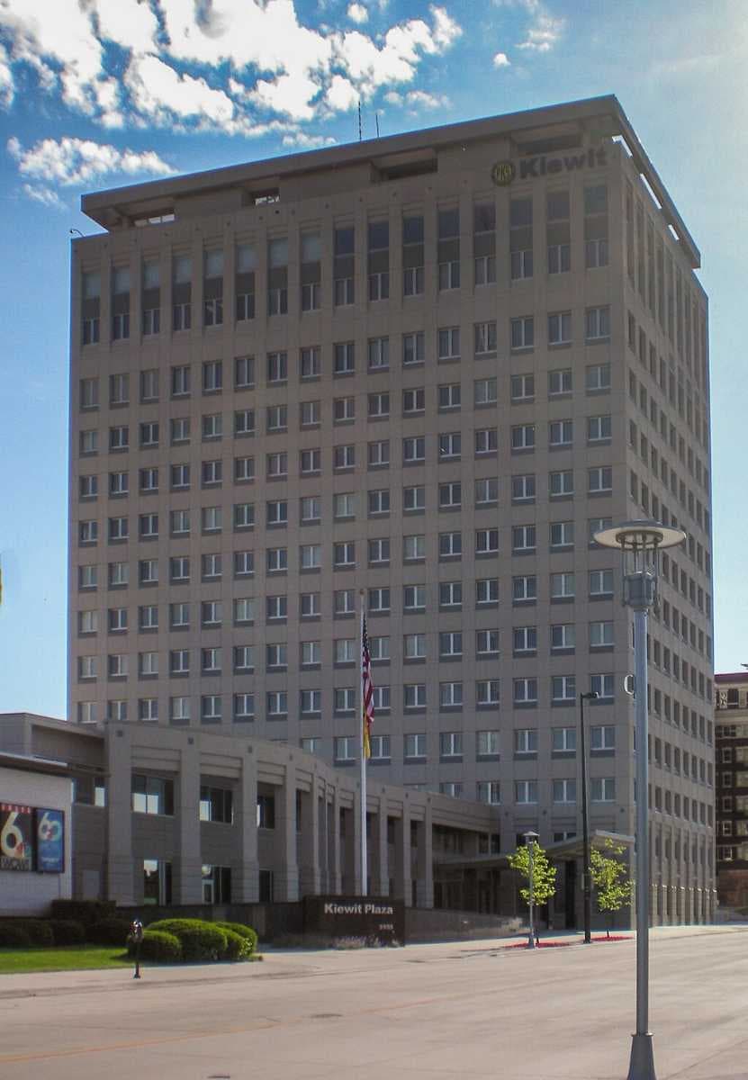 Kiewit Tower, location of Berkshire Hathaway's corporate offices