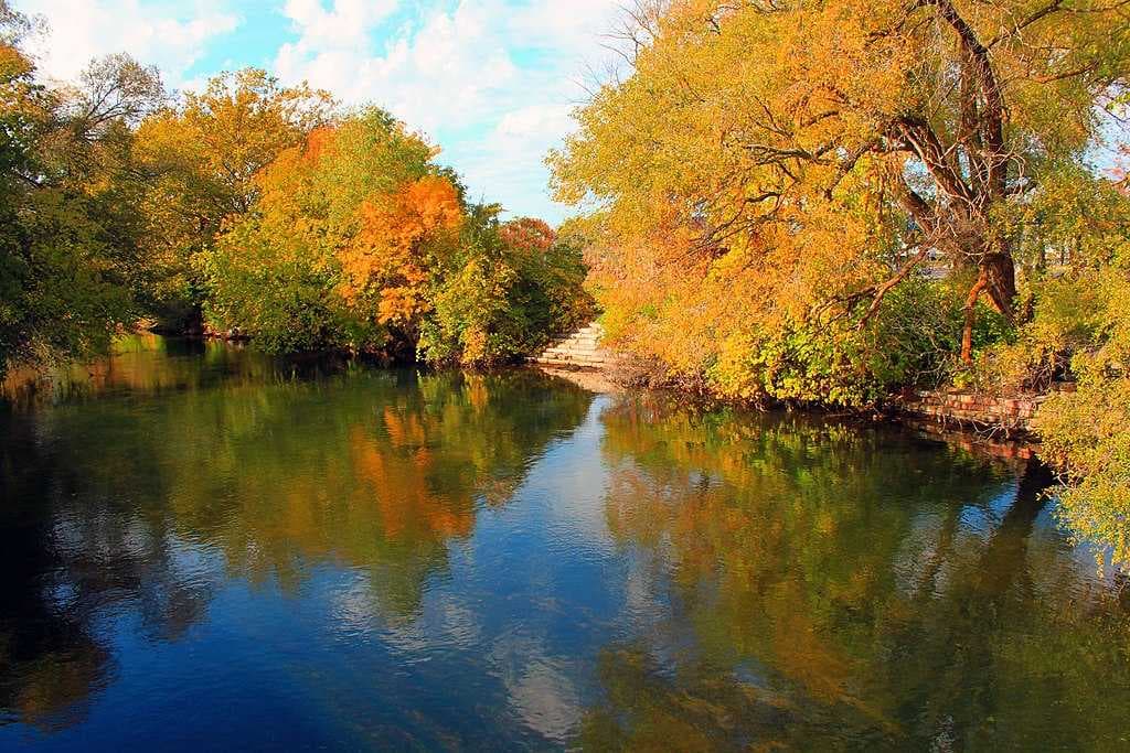 Traverse City travel image