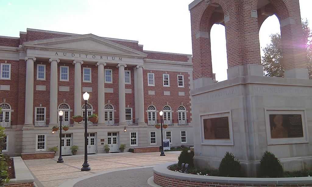 Foster Auditorium and Malone-Hood Plaza in 2010. Lucy Clock Tower is in the foreground.