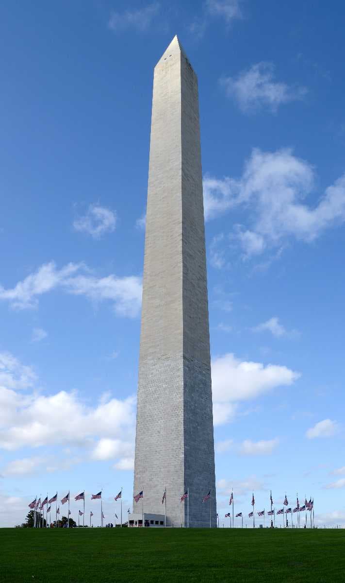 Monuments of Washington DC at night