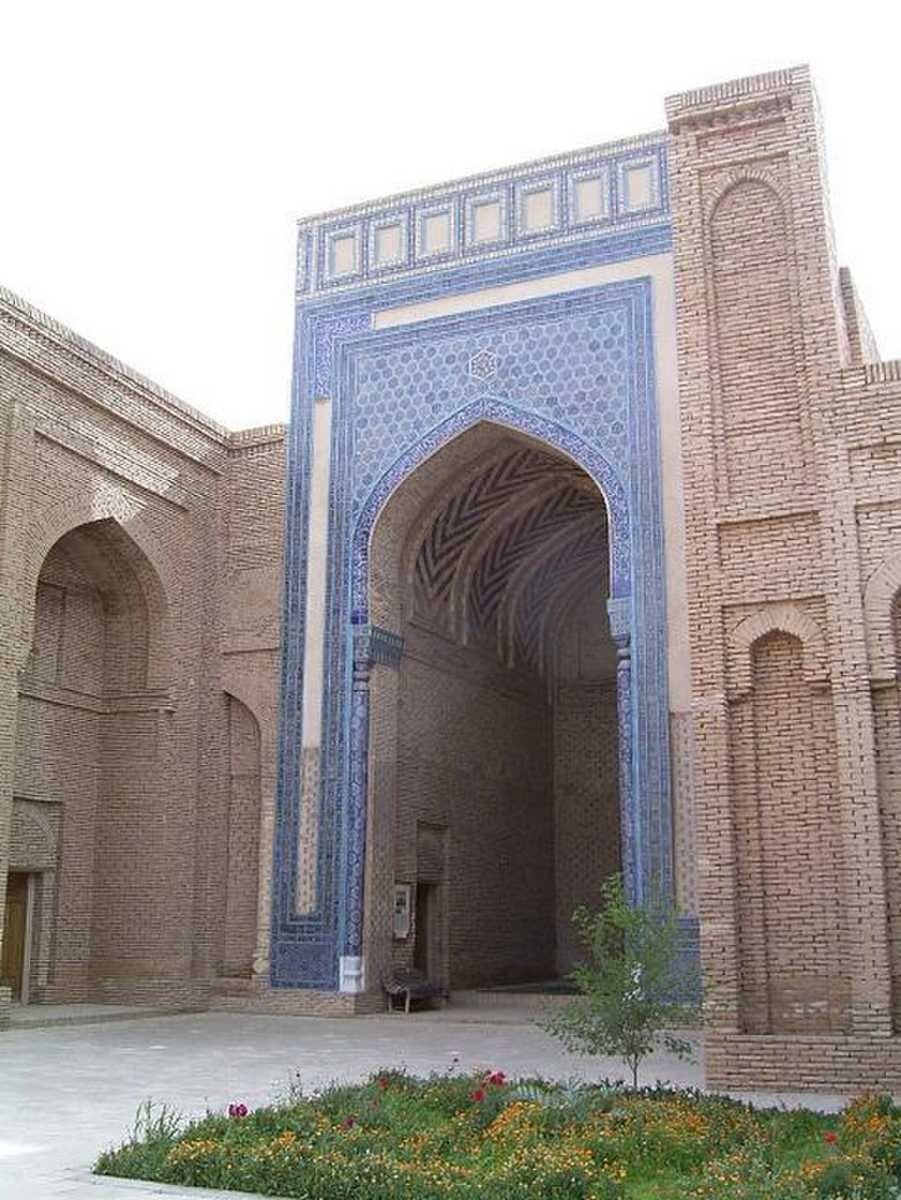 Sultan-Saodat Mausoleum