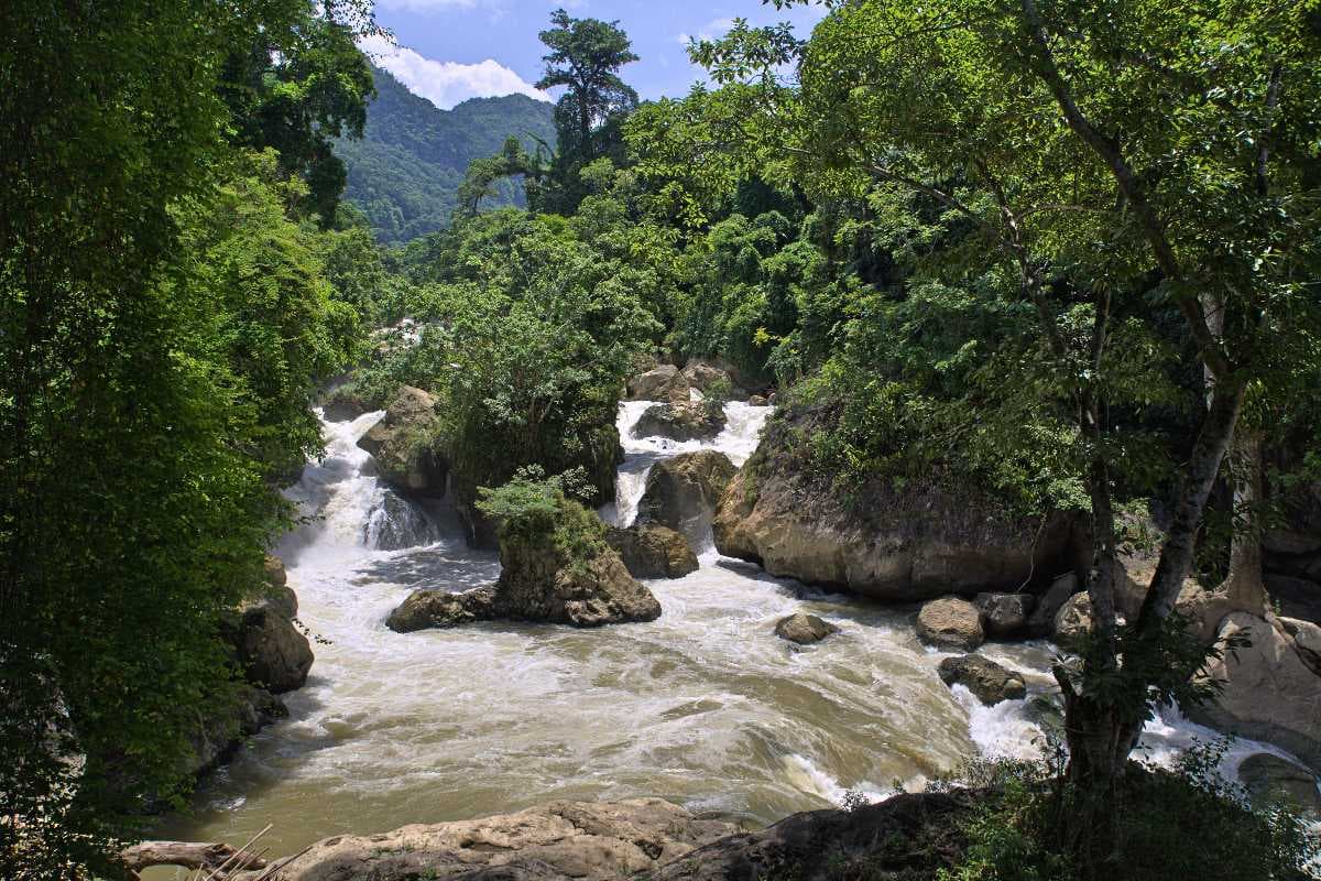 Dau Dang Waterfall (Ta Ken Waterfall)