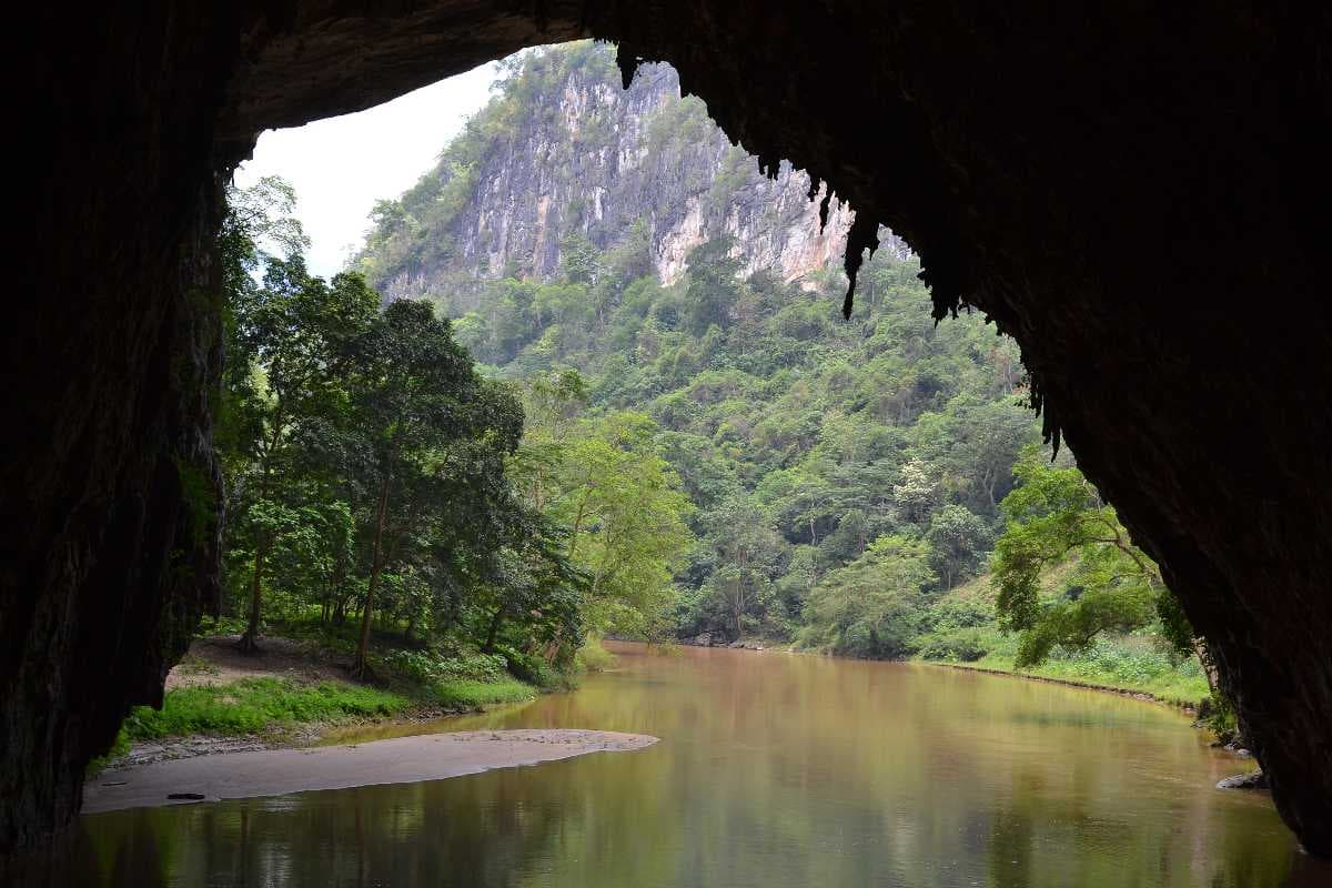 Puong Cave travel image