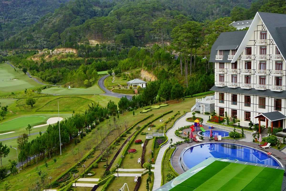 Dalat travel image