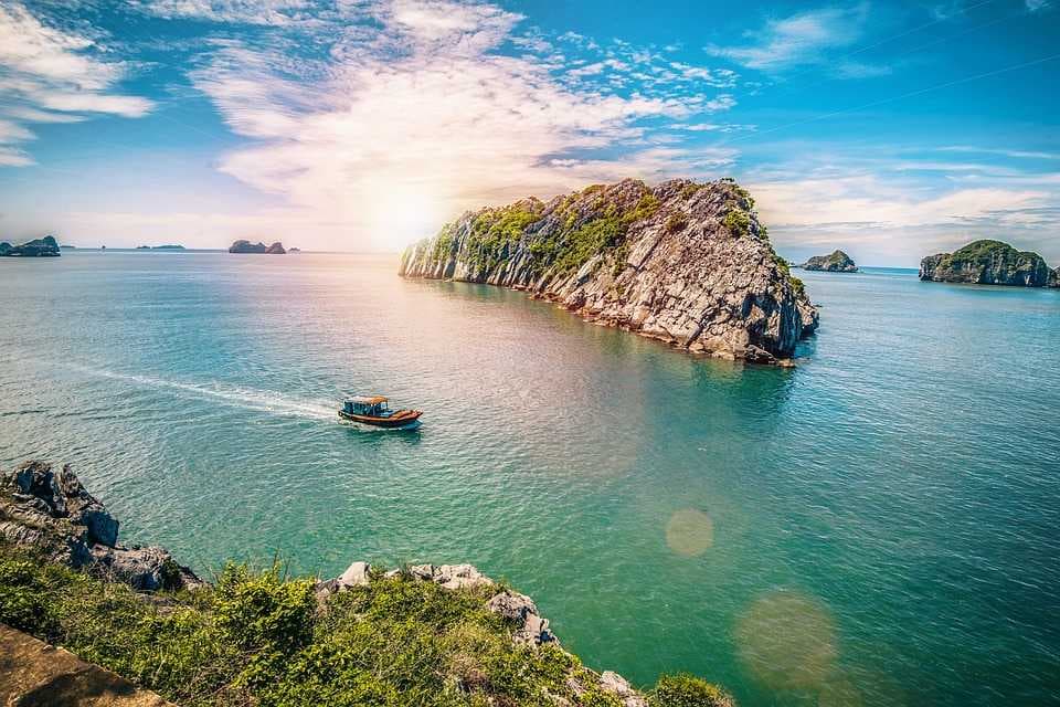 Cat Ba Island travel image