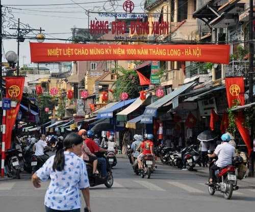 Hang Dao Street in Old Quarter