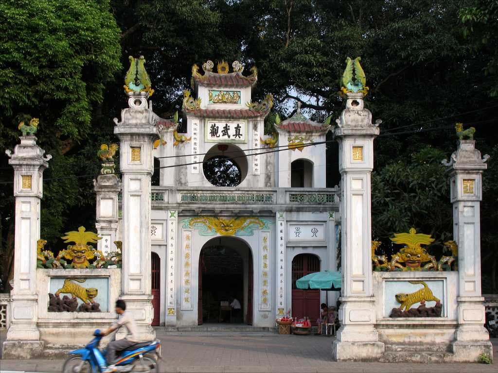 Quan Thanh Temple travel image