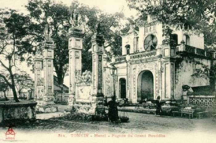 Quan Thanh Temple in the 1900s