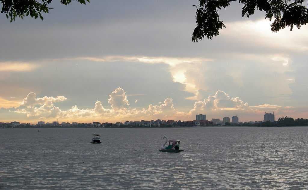 West Lake travel image