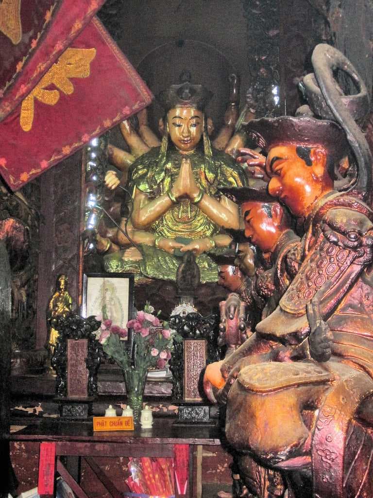 Jade Emperor Pagoda travel image