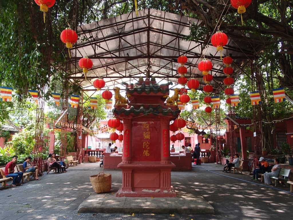 Jade Emperor Pagoda travel image
